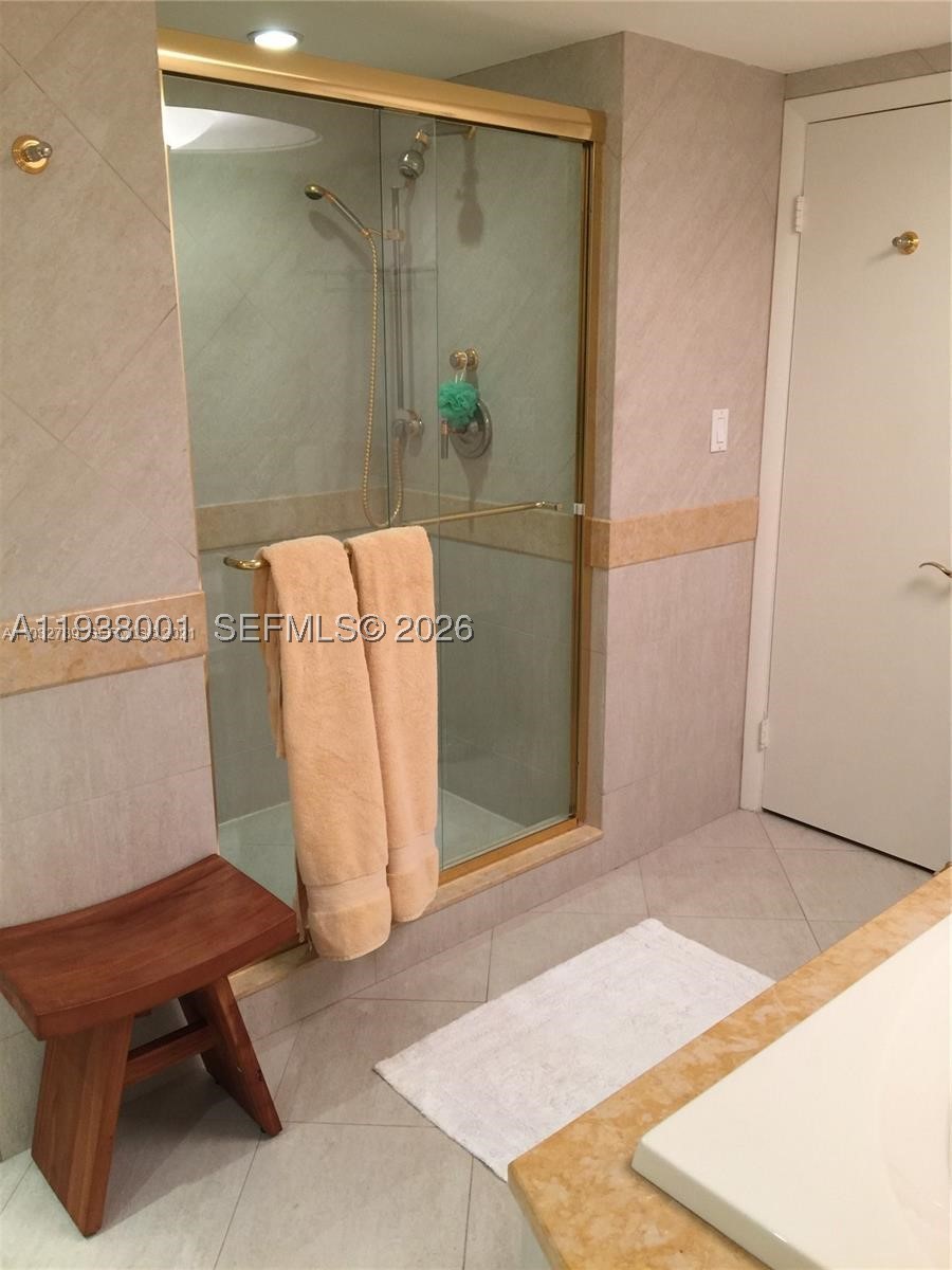 1121 Crandon Blvd #F1107, Key Biscayne FL 33149
