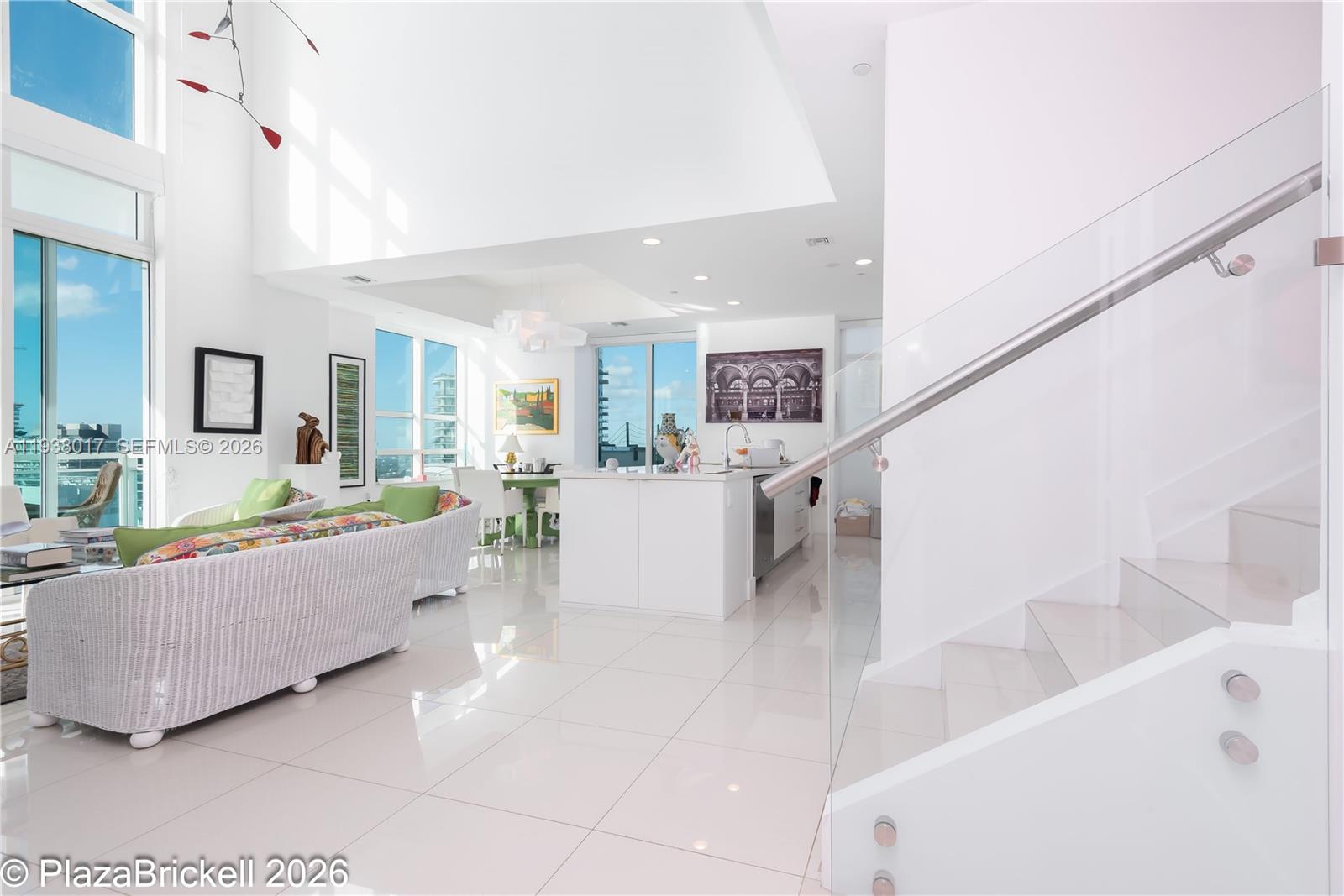 950 BRICKELL BAY DRIVE #5505, Miami FL 33131