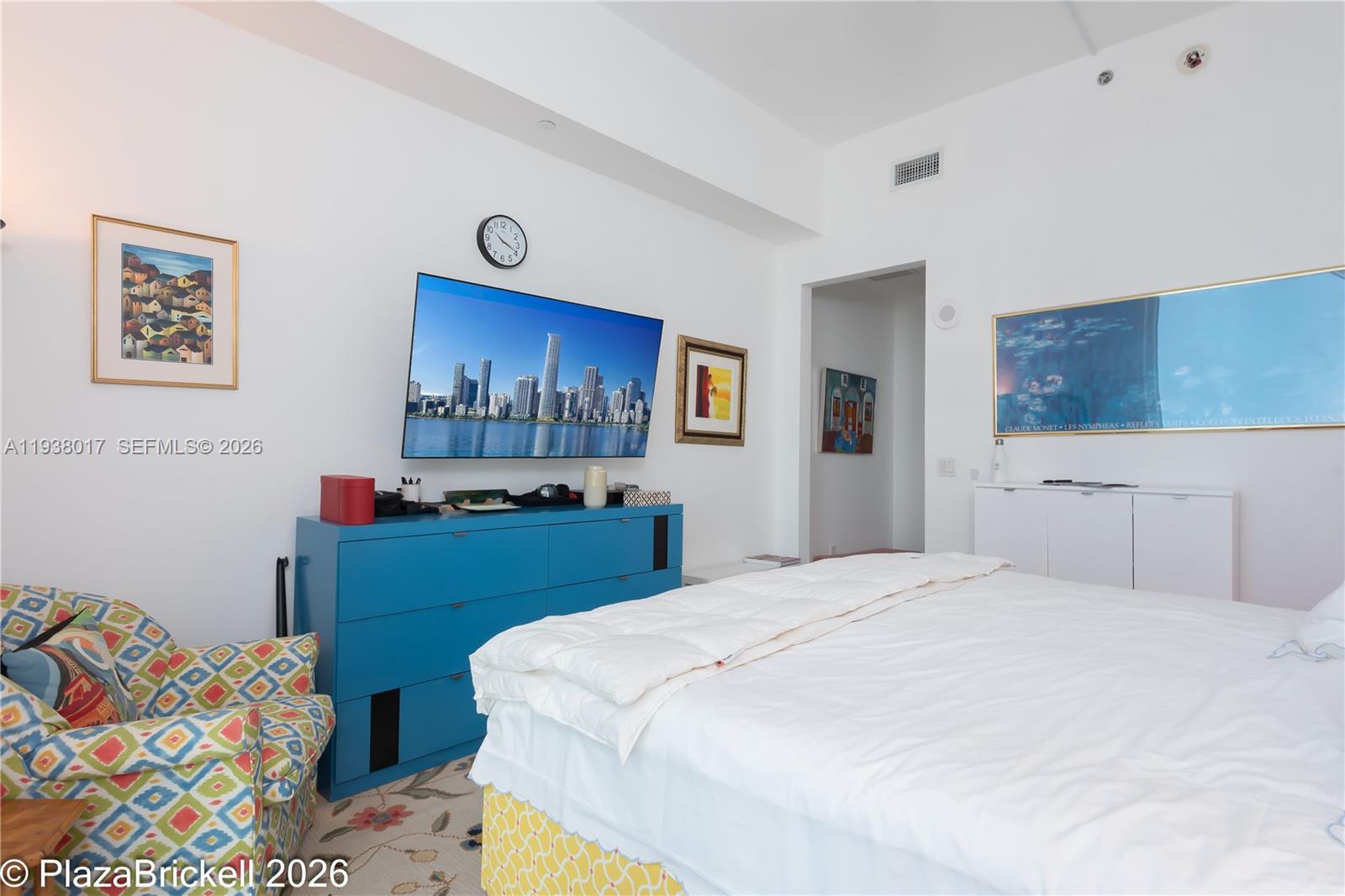 950 BRICKELL BAY DRIVE #5505, Miami FL 33131