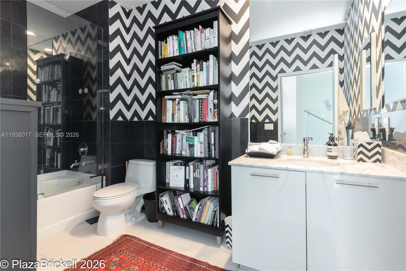 950 BRICKELL BAY DRIVE #5505, Miami FL 33131