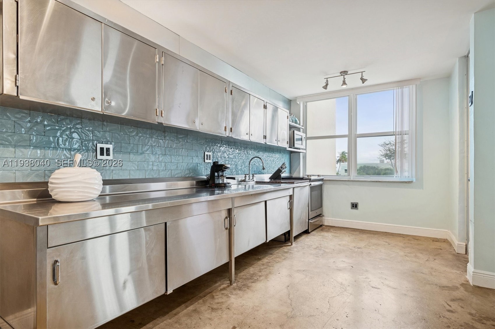 1401 S Ocean Dr #306, Hollywood FL 33019