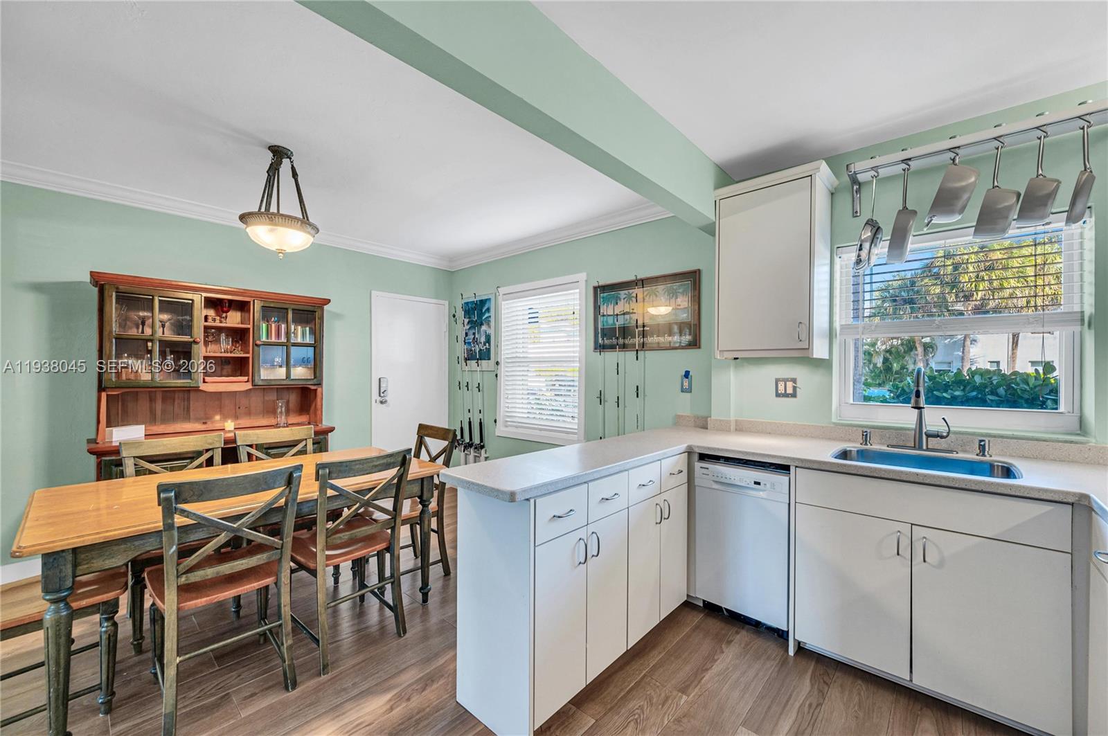 7621 SW 55th Ave #22B, Miami FL 33143