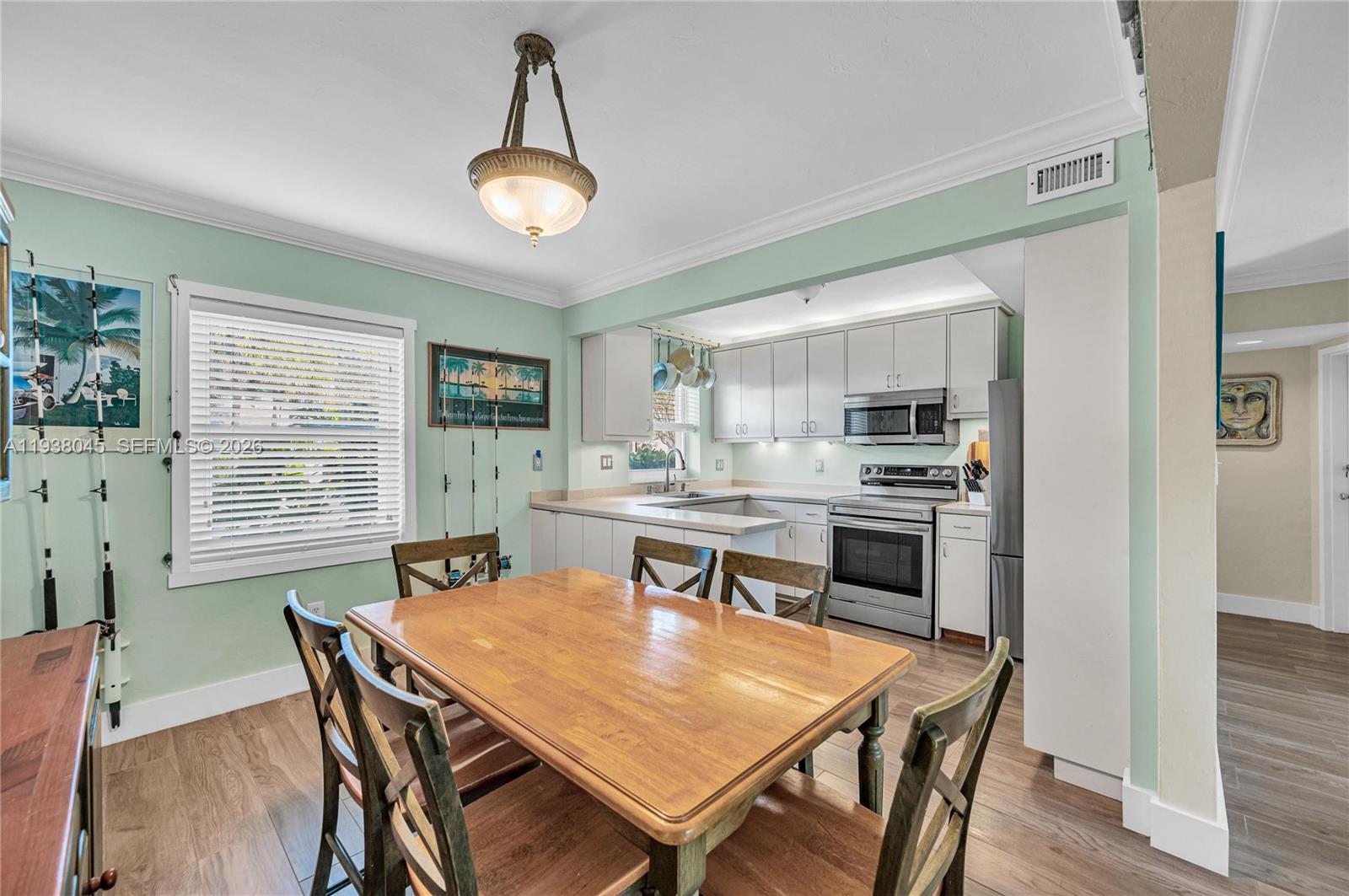 7621 SW 55th Ave #22B, Miami FL 33143
