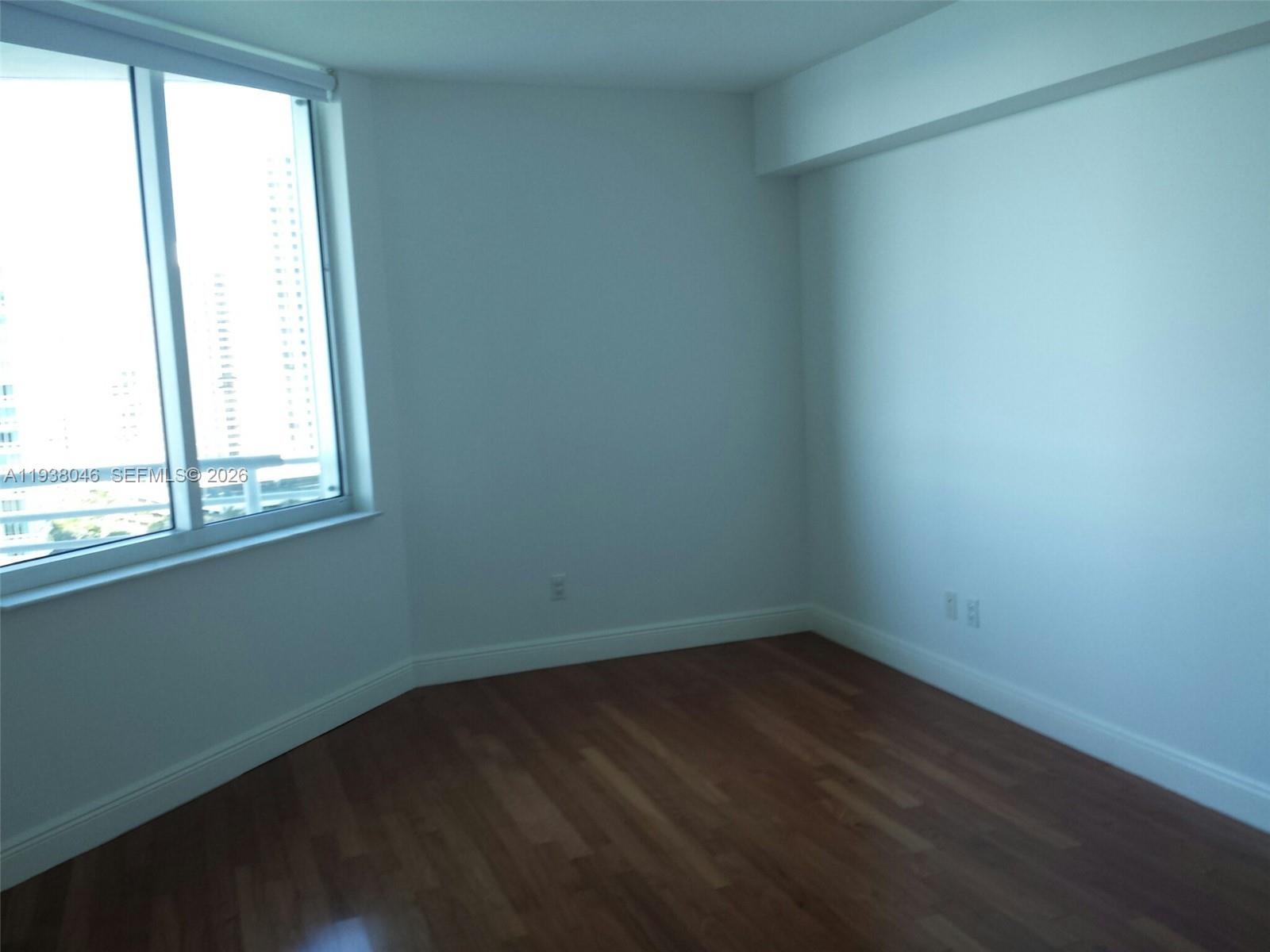 325 S BISCAYNE BL #1819, Miami FL 33131