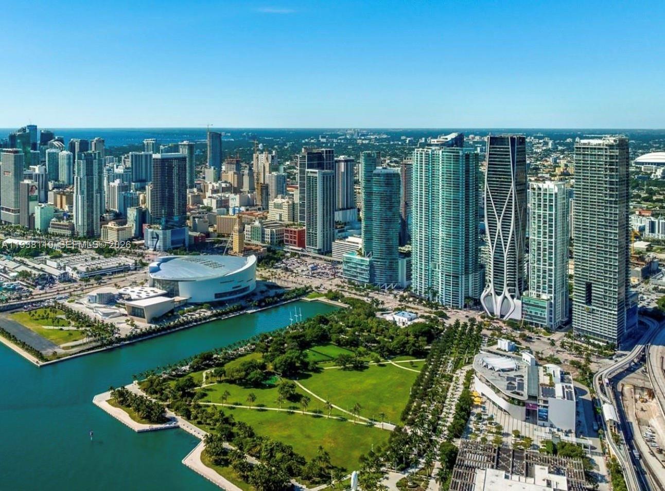 900 Biscayne Blvd #4203, Miami FL 33132
