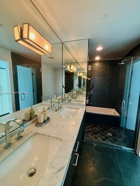 900 Biscayne Blvd #4203, Miami FL 33132