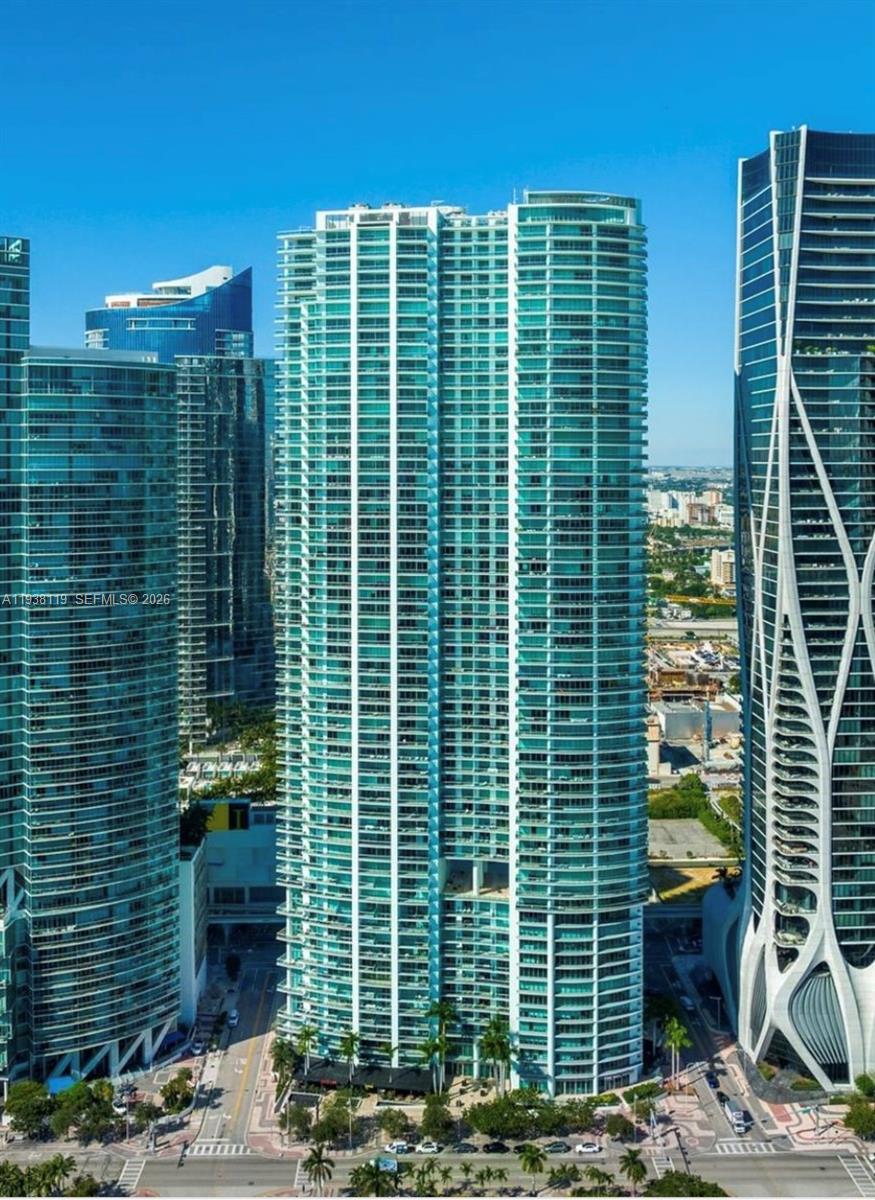 900 Biscayne Blvd #4203, Miami FL 33132