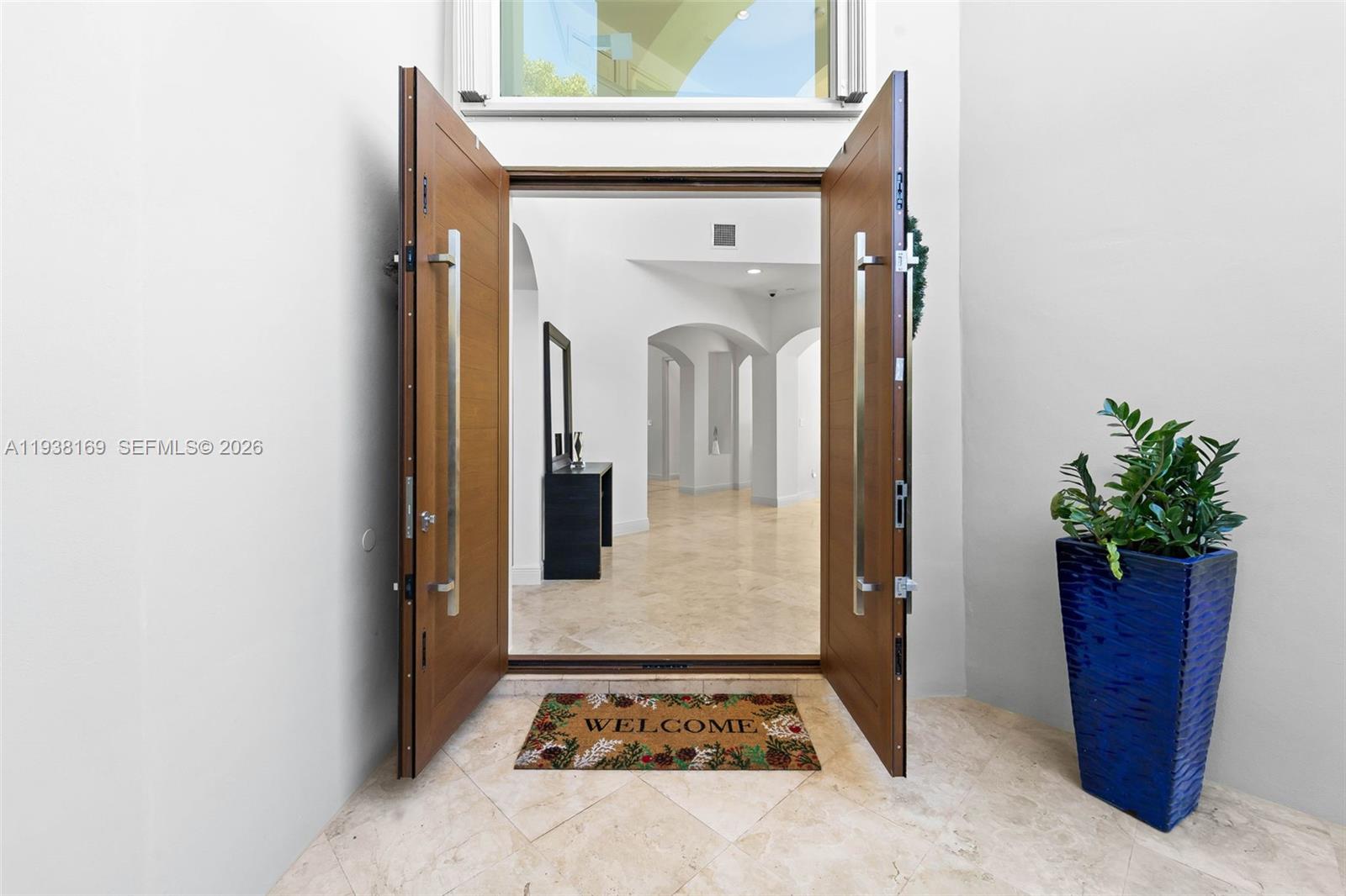 1490 Cleveland Rd, Miami Beach FL 33141