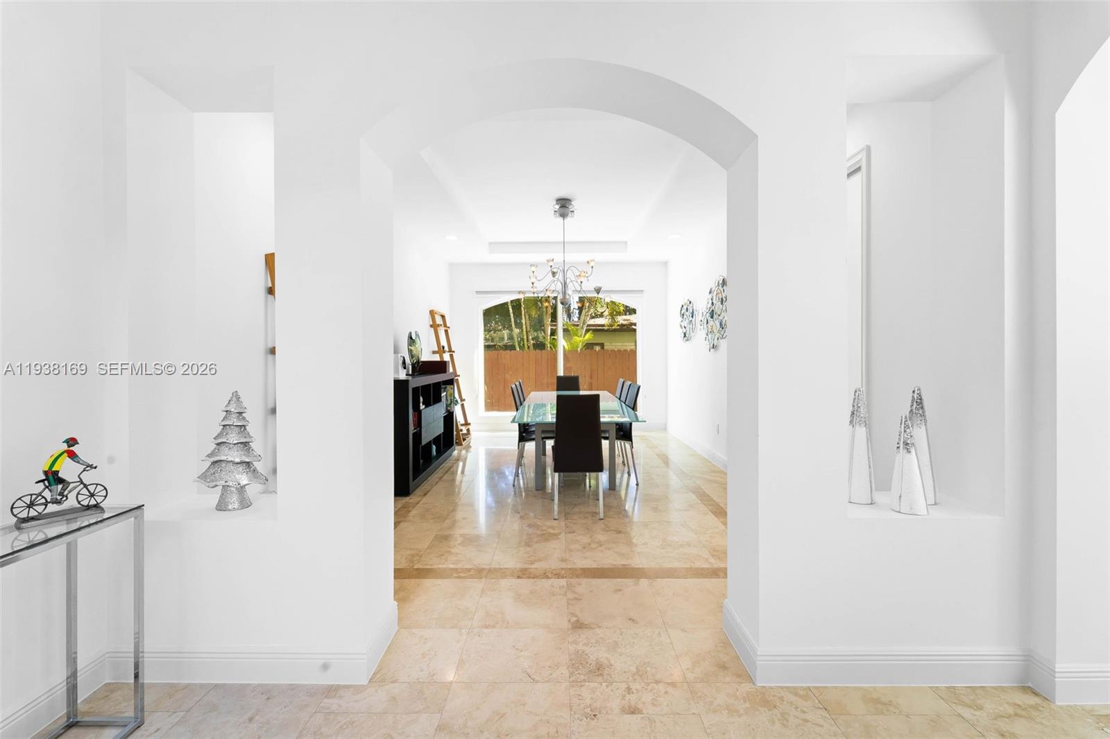 1490 Cleveland Rd, Miami Beach FL 33141