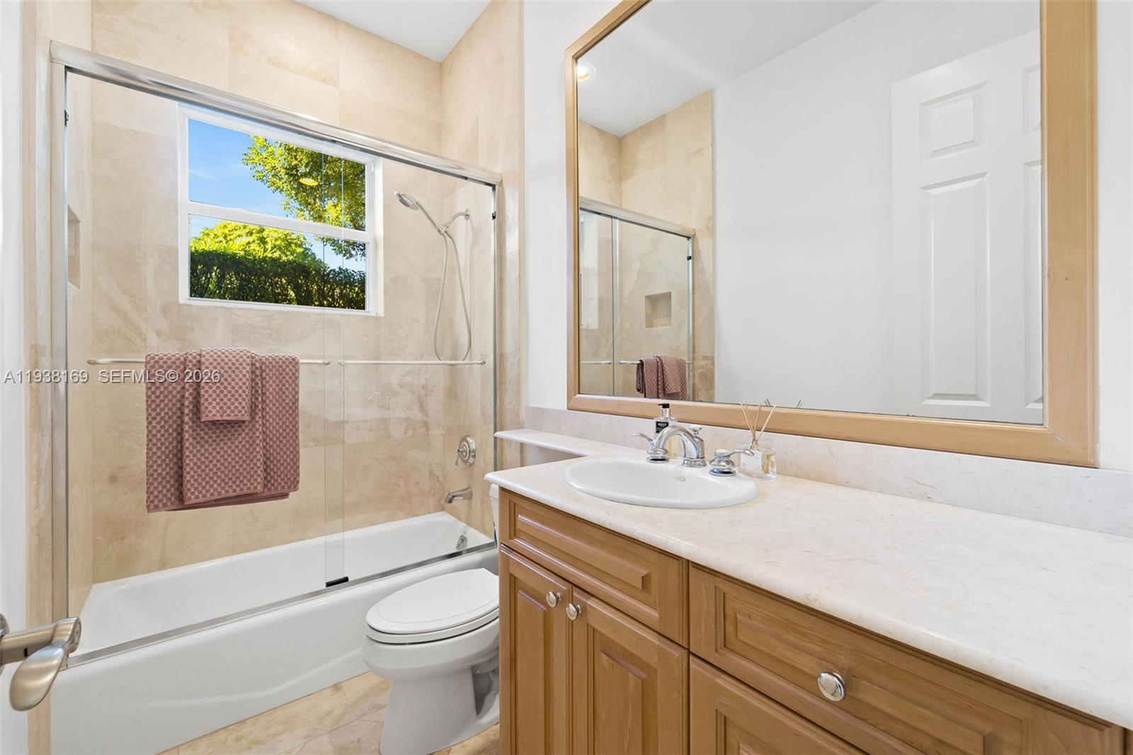 1490 Cleveland Rd, Miami Beach FL 33141