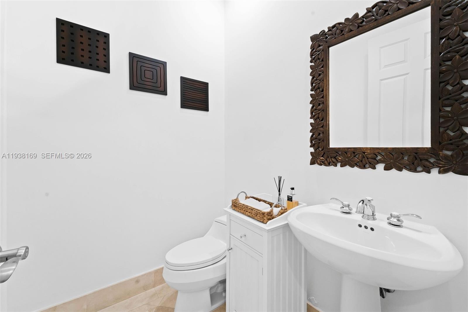 1490 Cleveland Rd, Miami Beach FL 33141