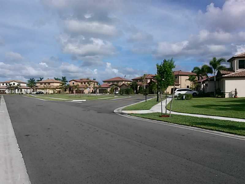 191 SE 35 TH AV., Homestead FL 33033