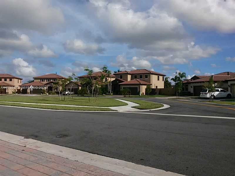 191 SE 35 TH AV., Homestead FL 33033
