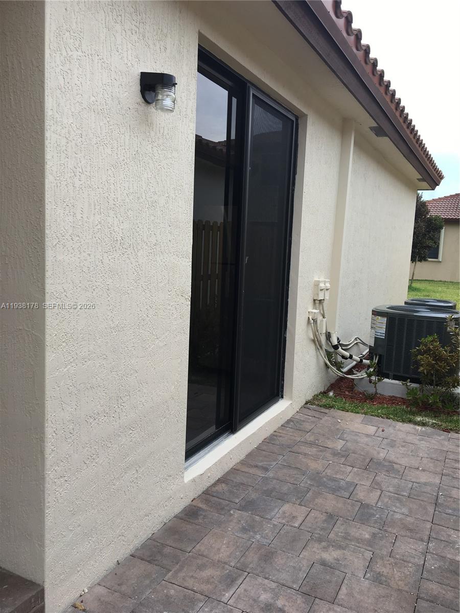 191 SE 35 TH AV., Homestead FL 33033