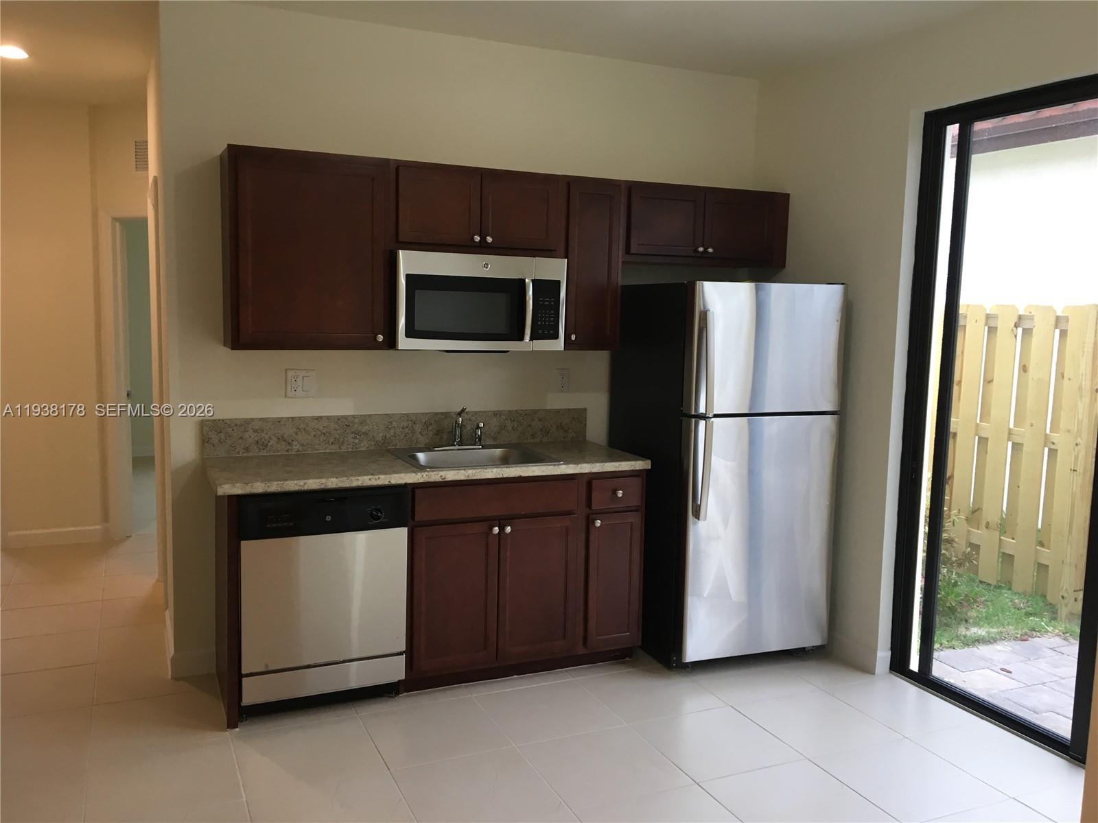 191 SE 35 TH AV., Homestead FL 33033