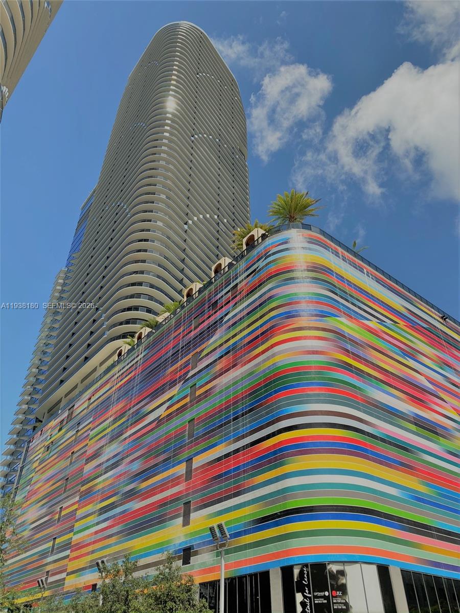 801 S Miami Ave #5410, Miami FL 33130