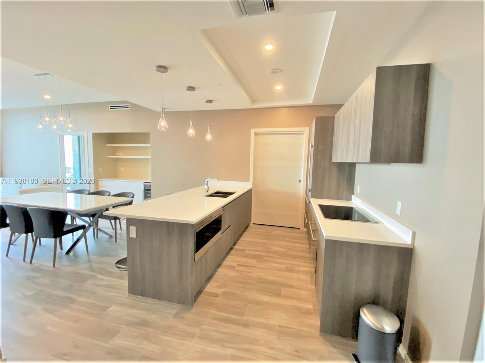 801 S Miami Ave #5410, Miami FL 33130