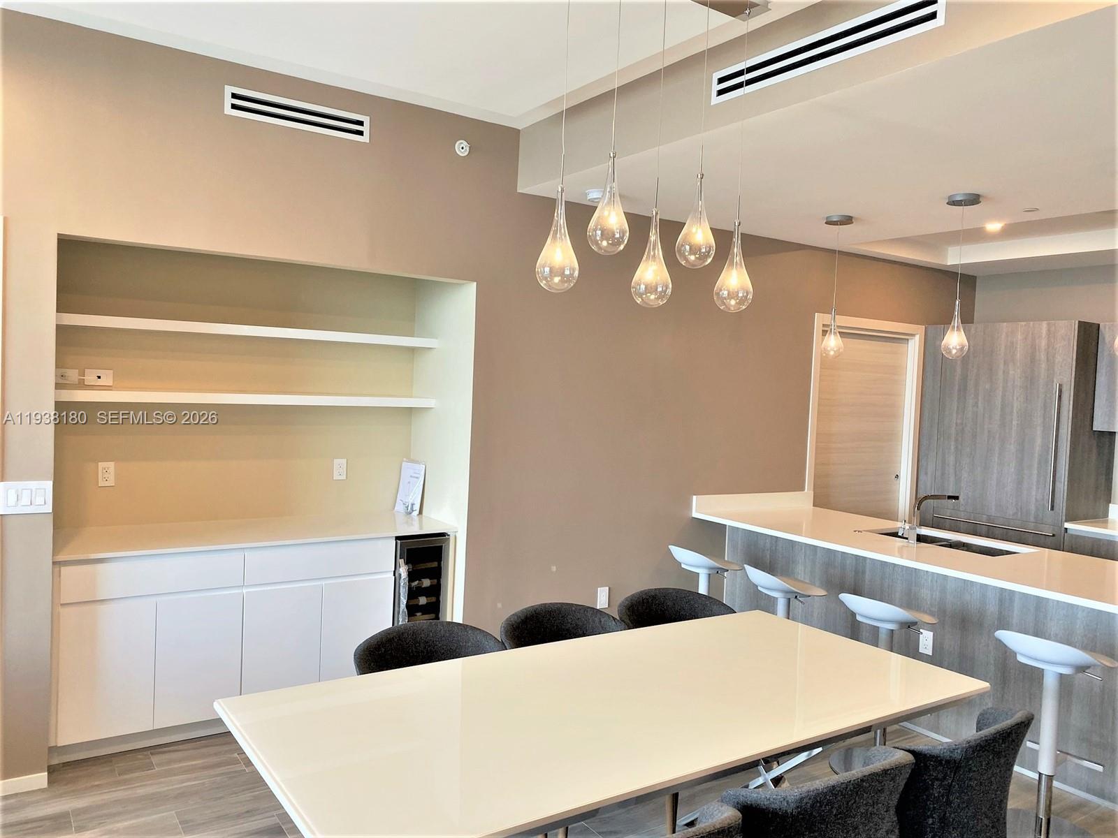 801 S Miami Ave #5410, Miami FL 33130