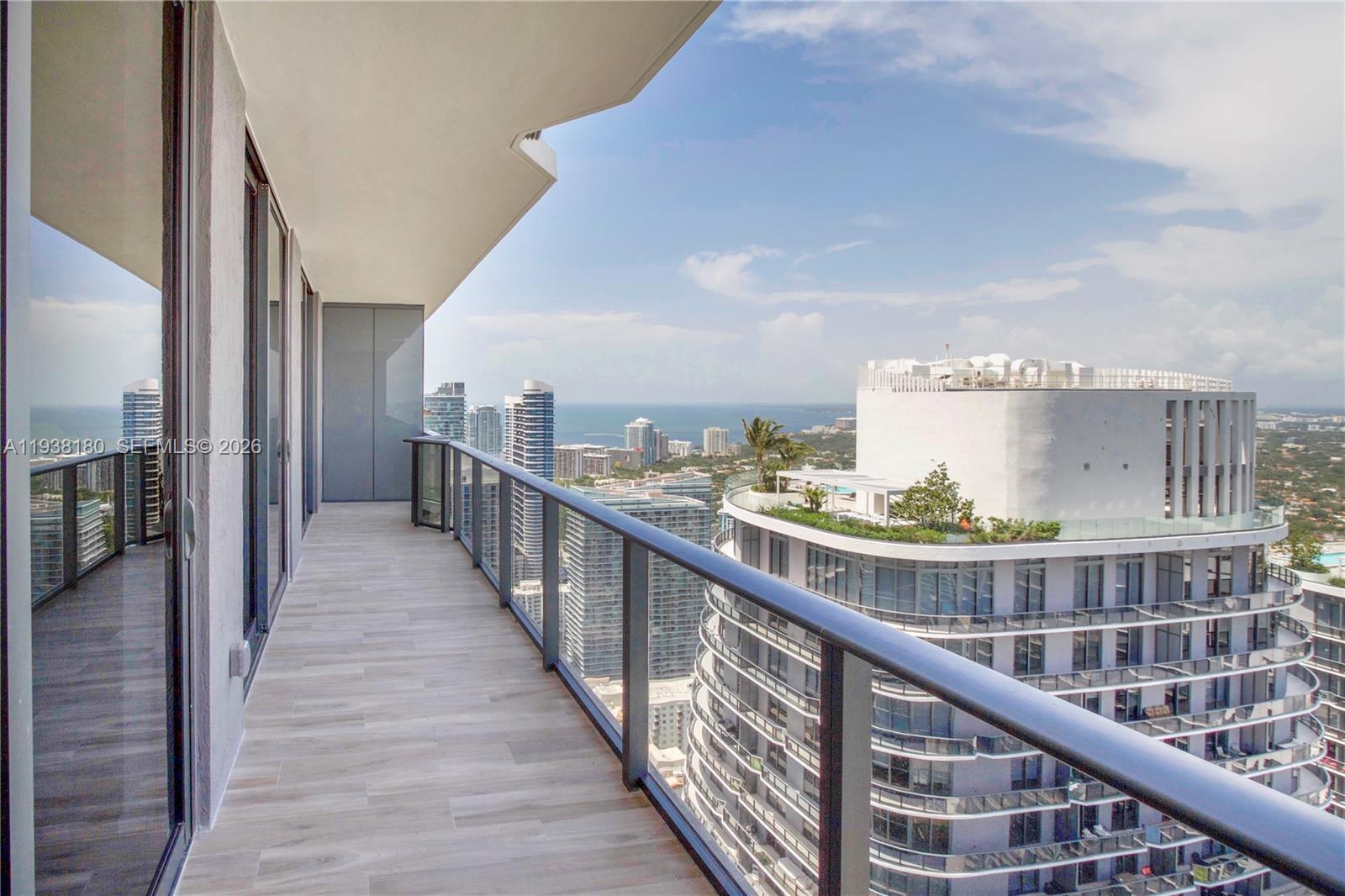 801 S Miami Ave #5410, Miami FL 33130