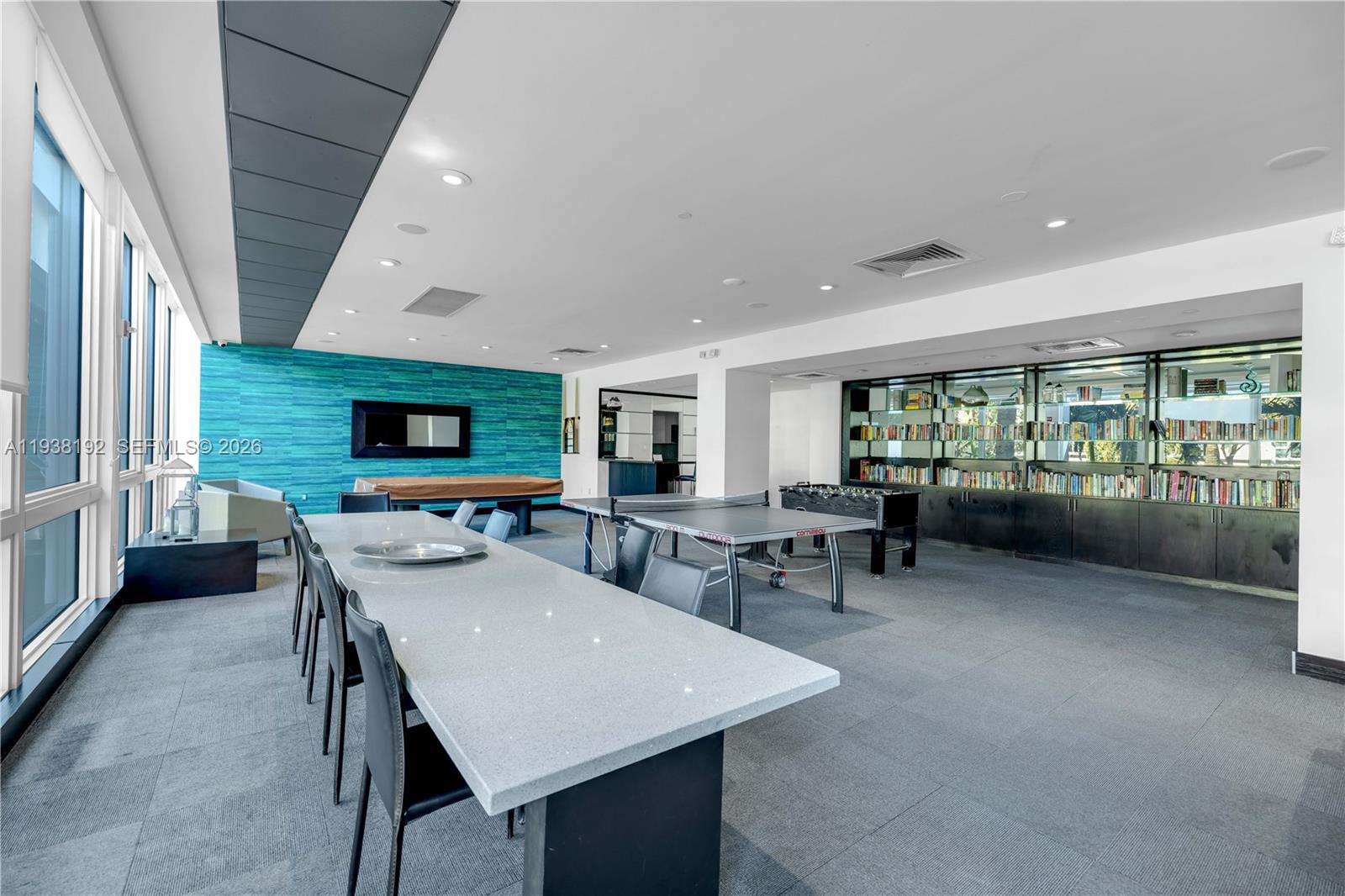 1200 West Ave #811, Miami Beach FL 33139