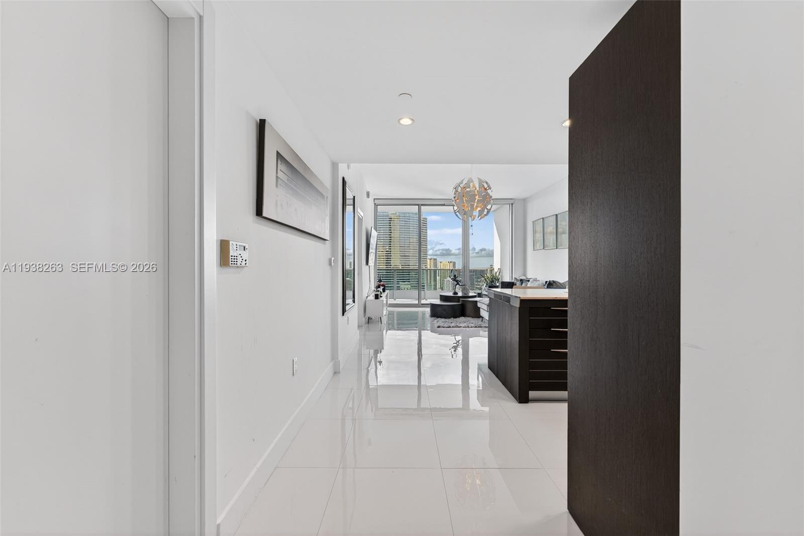200 Biscayne Boulevard Way #4414, Miami FL 33131