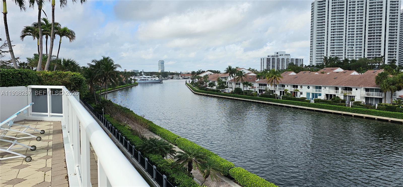 3802 NE 207th St #1204, Aventura FL 33180