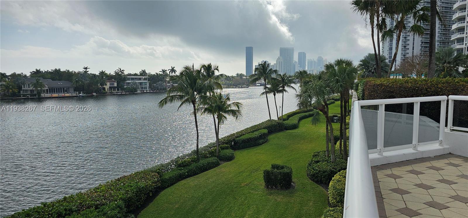 3802 NE 207th St #1204, Aventura FL 33180