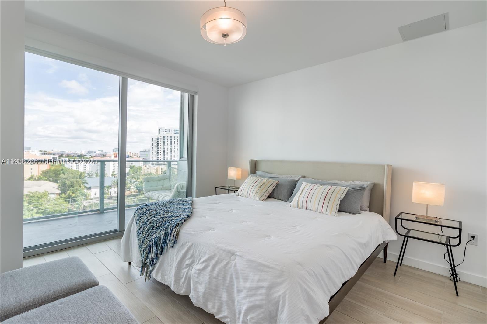 1600 SW 1st Ave #810, Miami FL 33129