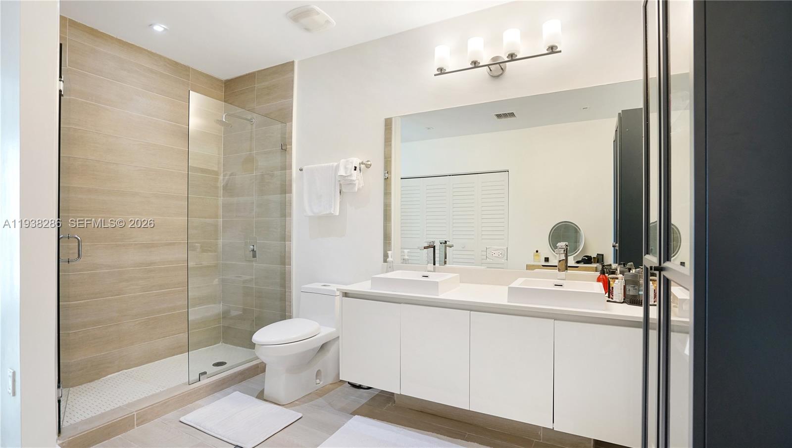 1600 SW 1st Ave #810, Miami FL 33129