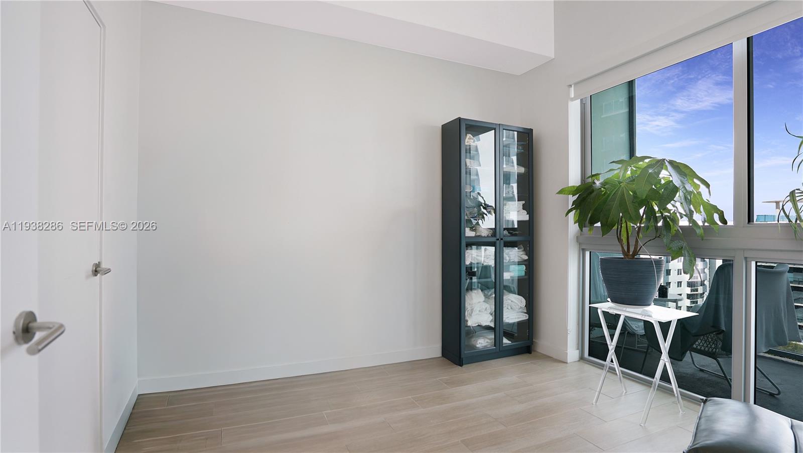 1600 SW 1st Ave #810, Miami FL 33129