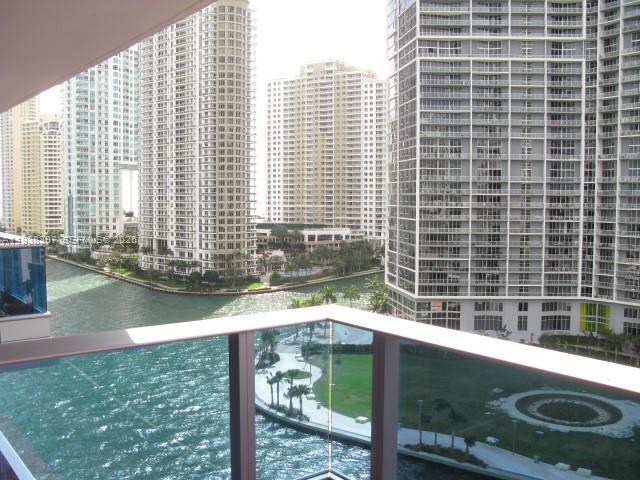 200 Biscayne Boulevard Way #906, Miami FL 33131