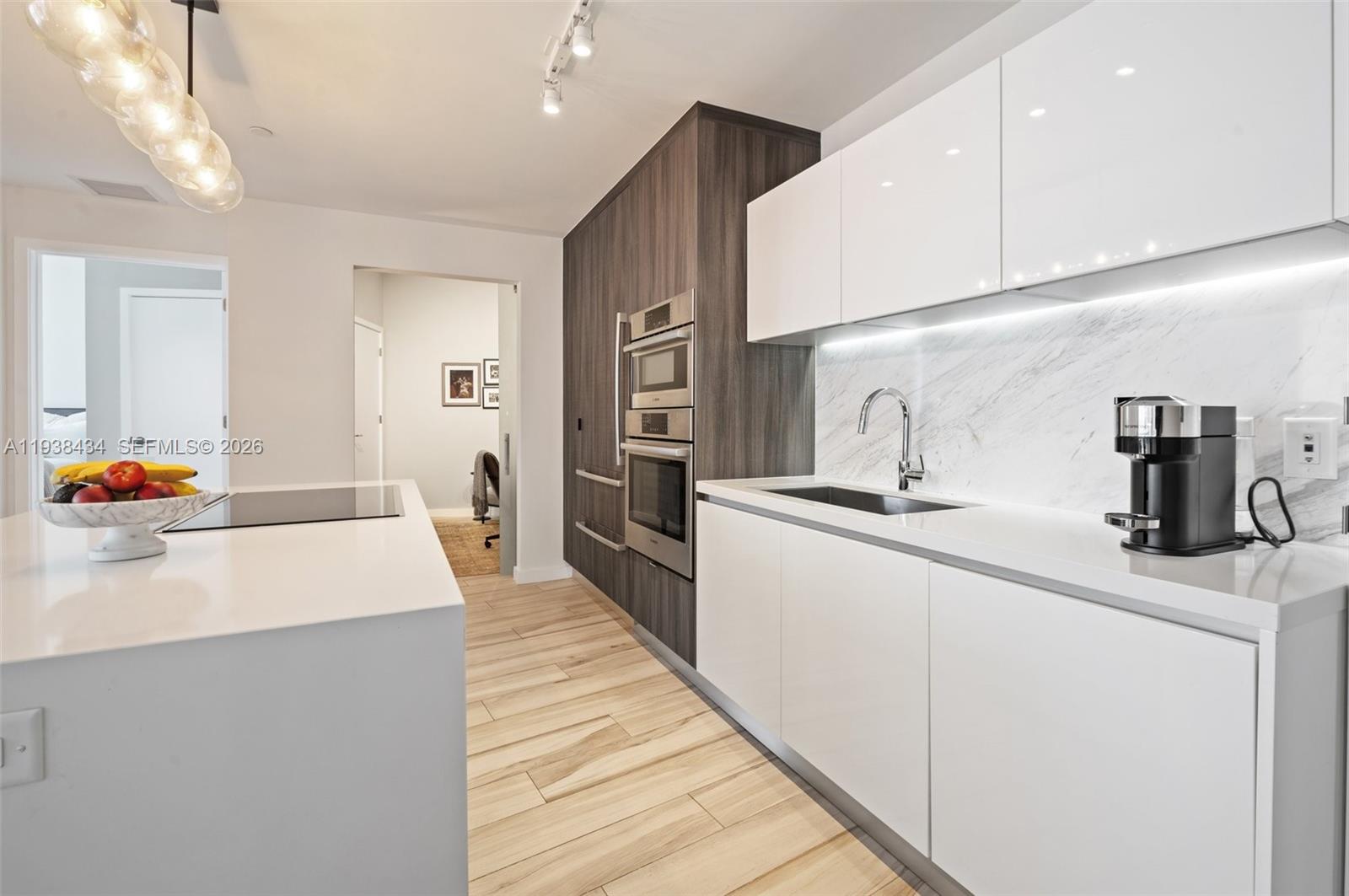 851 NE 1st Ave #2809, Miami FL 33132