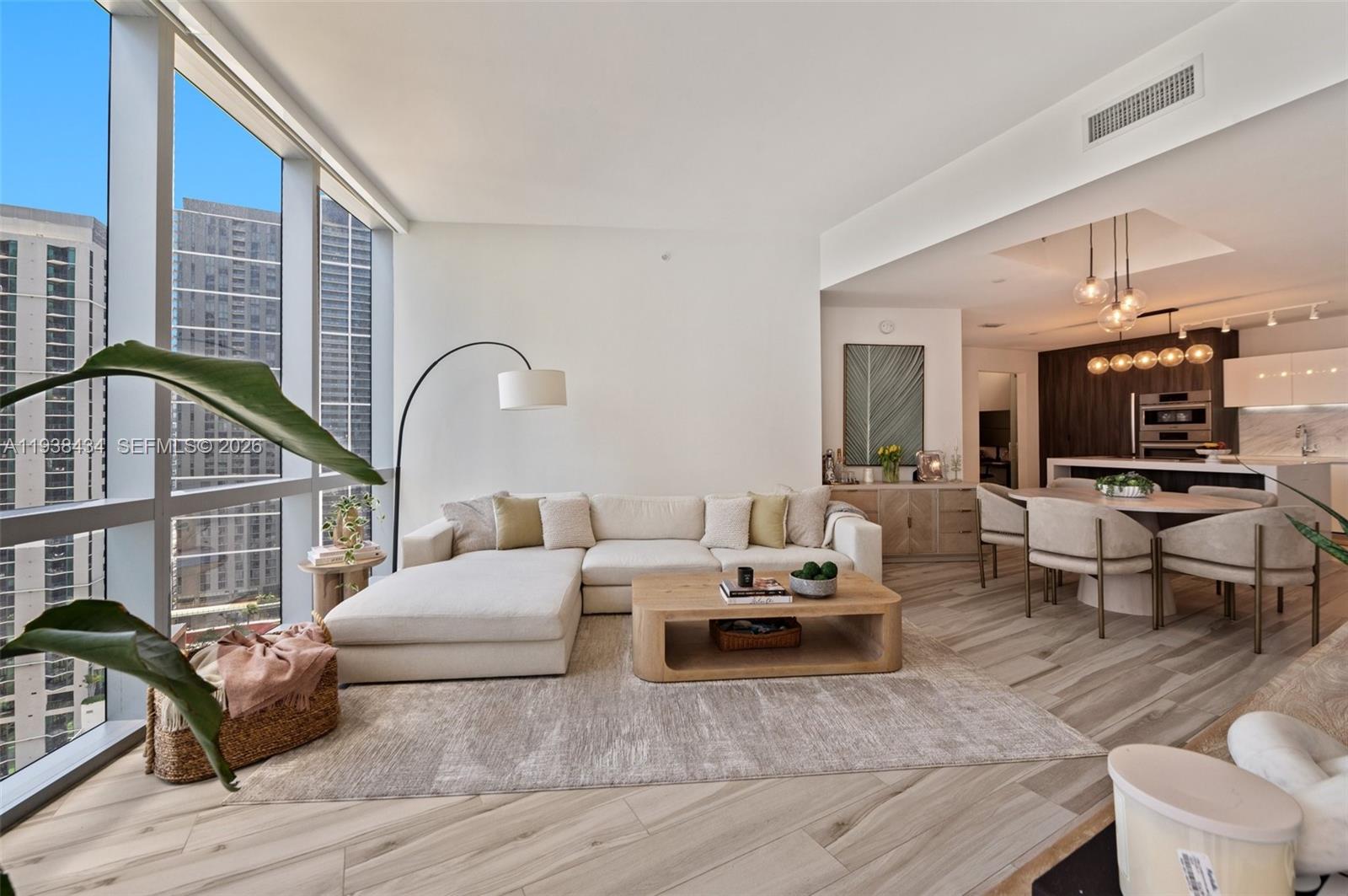 851 NE 1st Ave #2809, Miami FL 33132