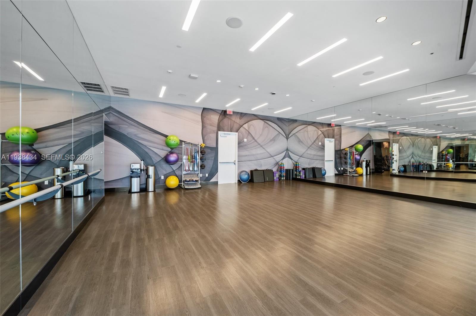 851 NE 1st Ave #2809, Miami FL 33132