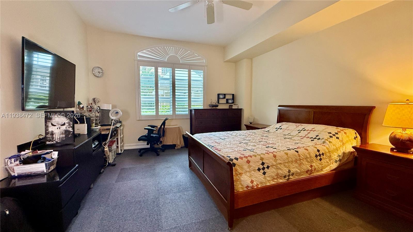 3001 NE 185th St #112, Aventura FL 33180