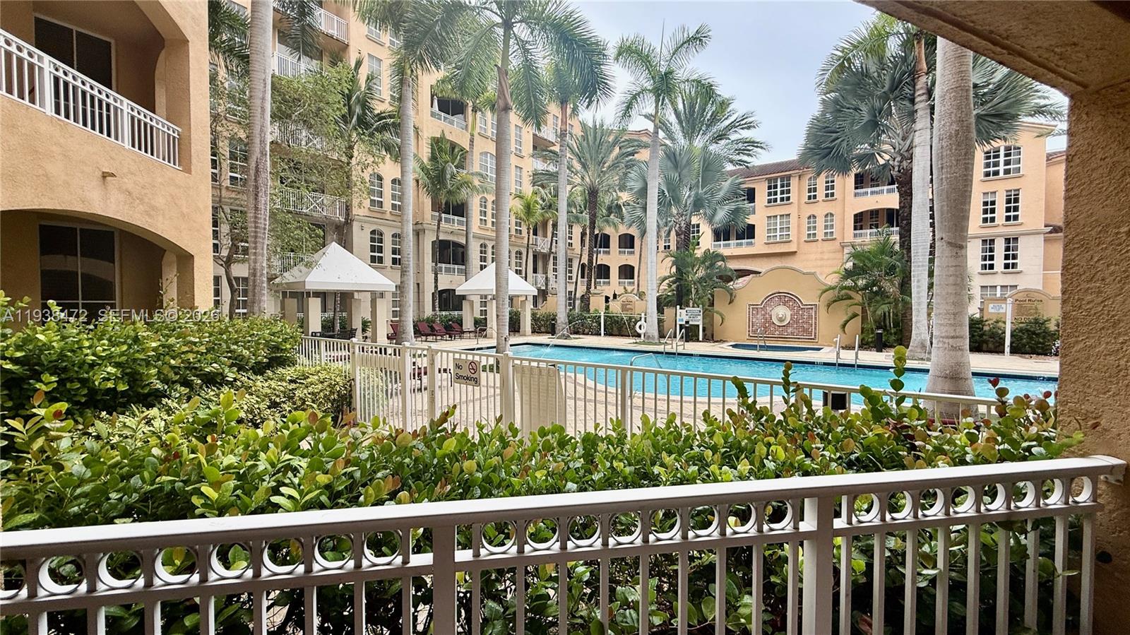 3001 NE 185th St #112, Aventura FL 33180