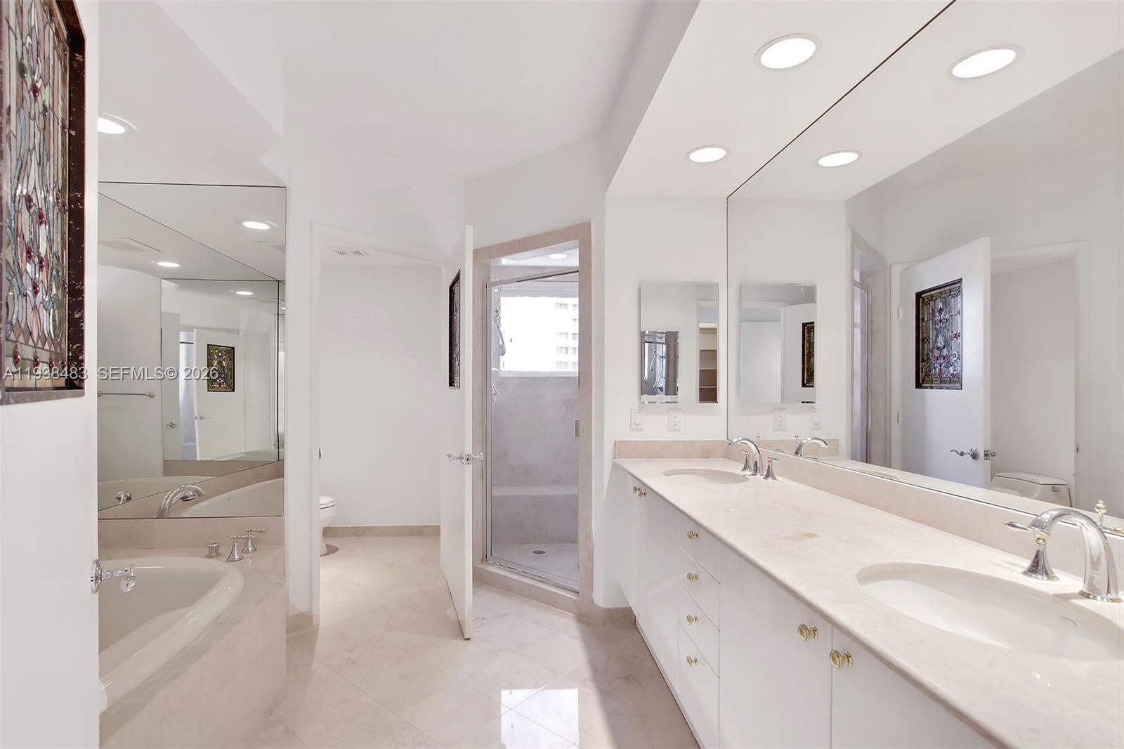 799 Crandon Blvd #908, Key Biscayne FL 33149