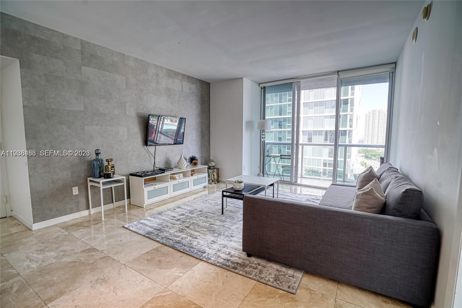 485 Brickell Ave #1701, Miami FL 33131