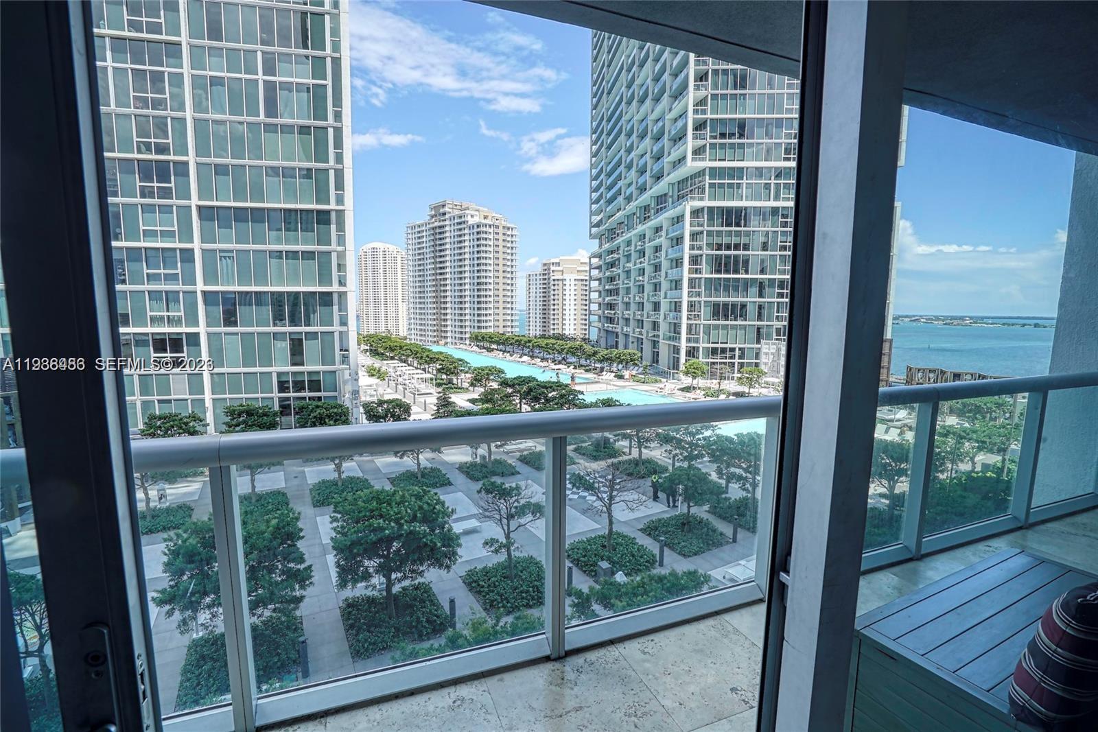 485 Brickell Ave #1701, Miami FL 33131
