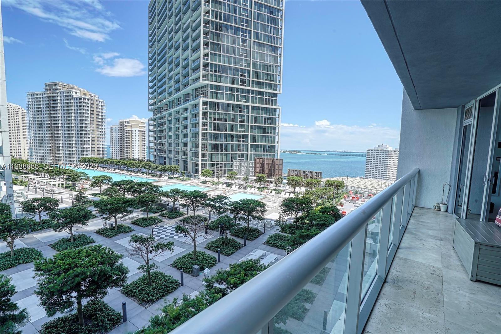 485 Brickell Ave #1701, Miami FL 33131