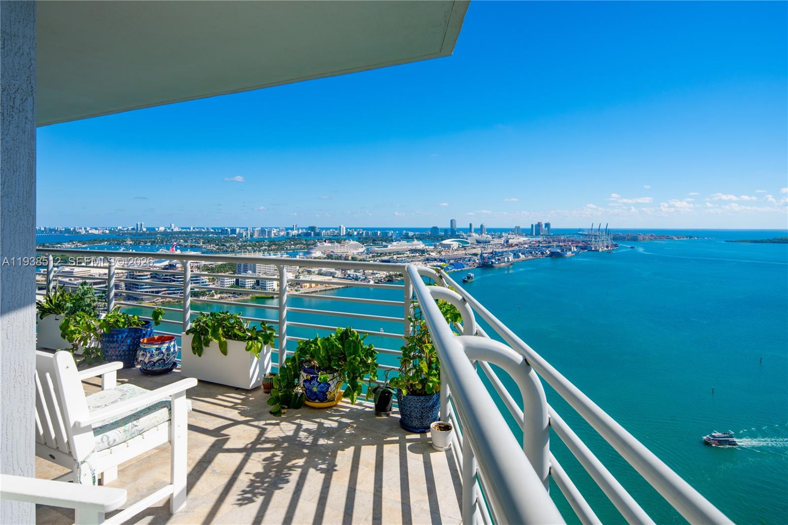 335 S Biscayne Blvd #3909, Miami FL 33131