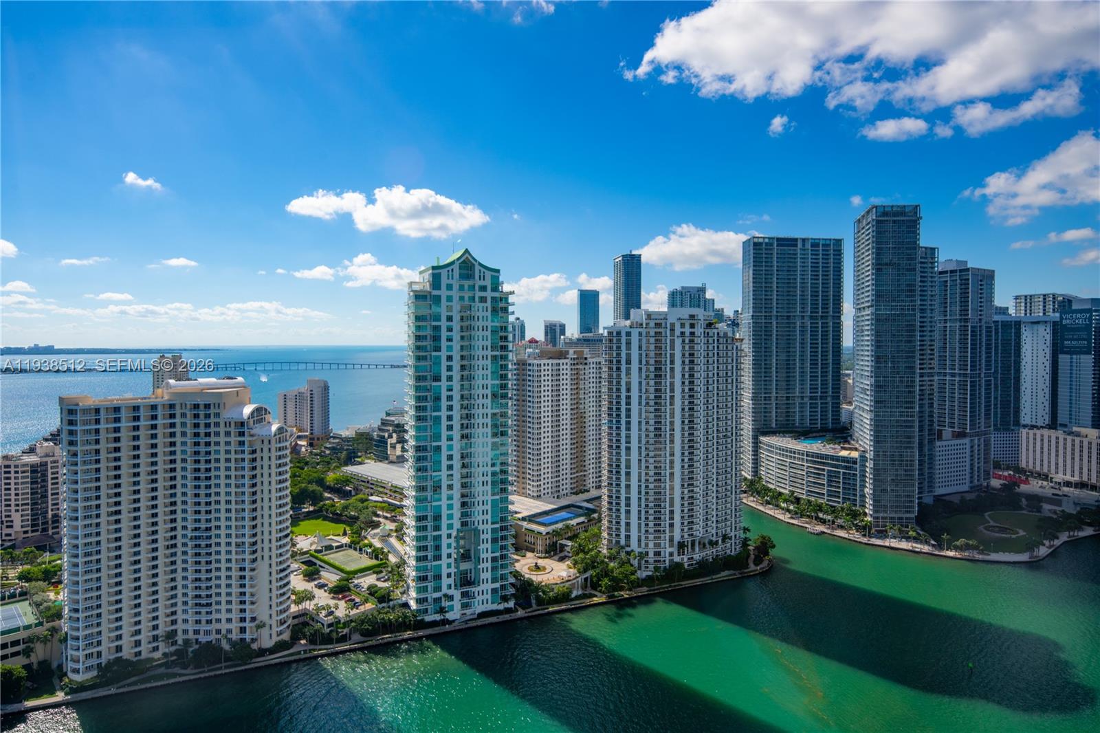 335 S Biscayne Blvd #3909, Miami FL 33131