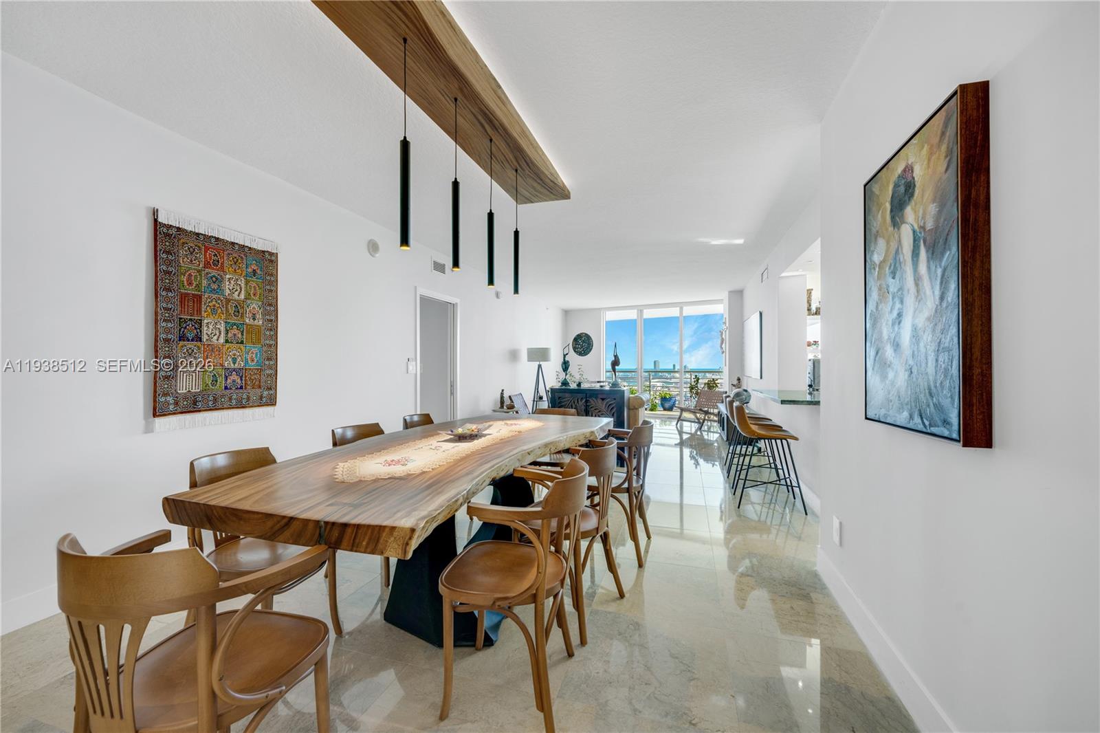 335 S Biscayne Blvd #3909, Miami FL 33131