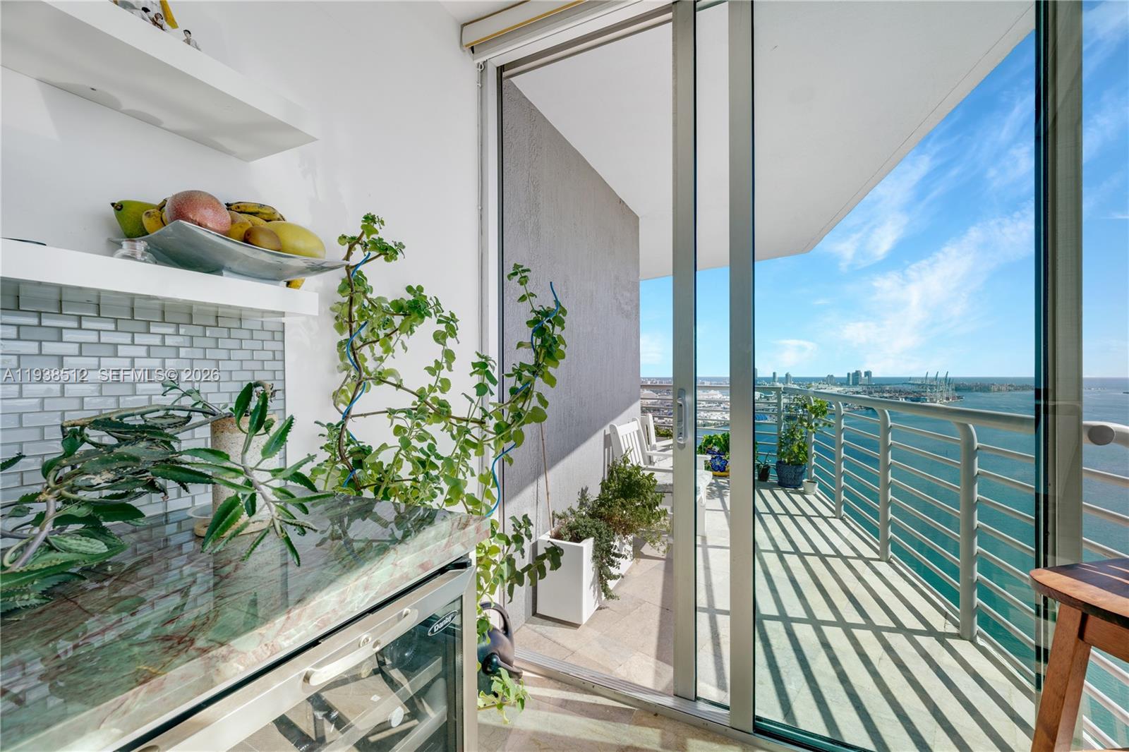 335 S Biscayne Blvd #3909, Miami FL 33131
