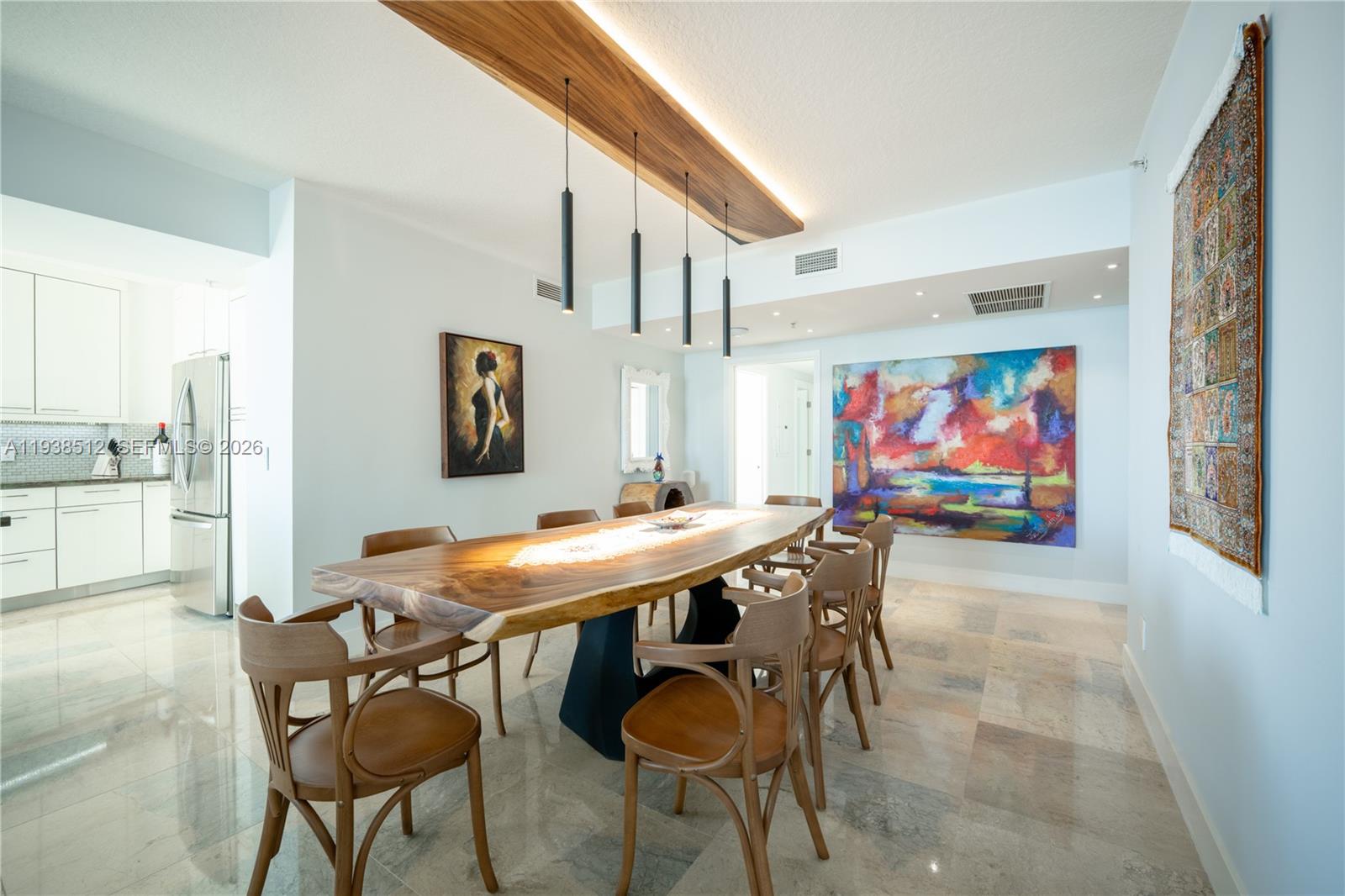335 S Biscayne Blvd #3909, Miami FL 33131