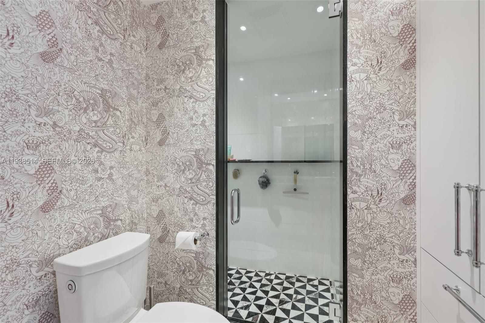 10275 Collins Ave #1110, Bal Harbour FL 33154