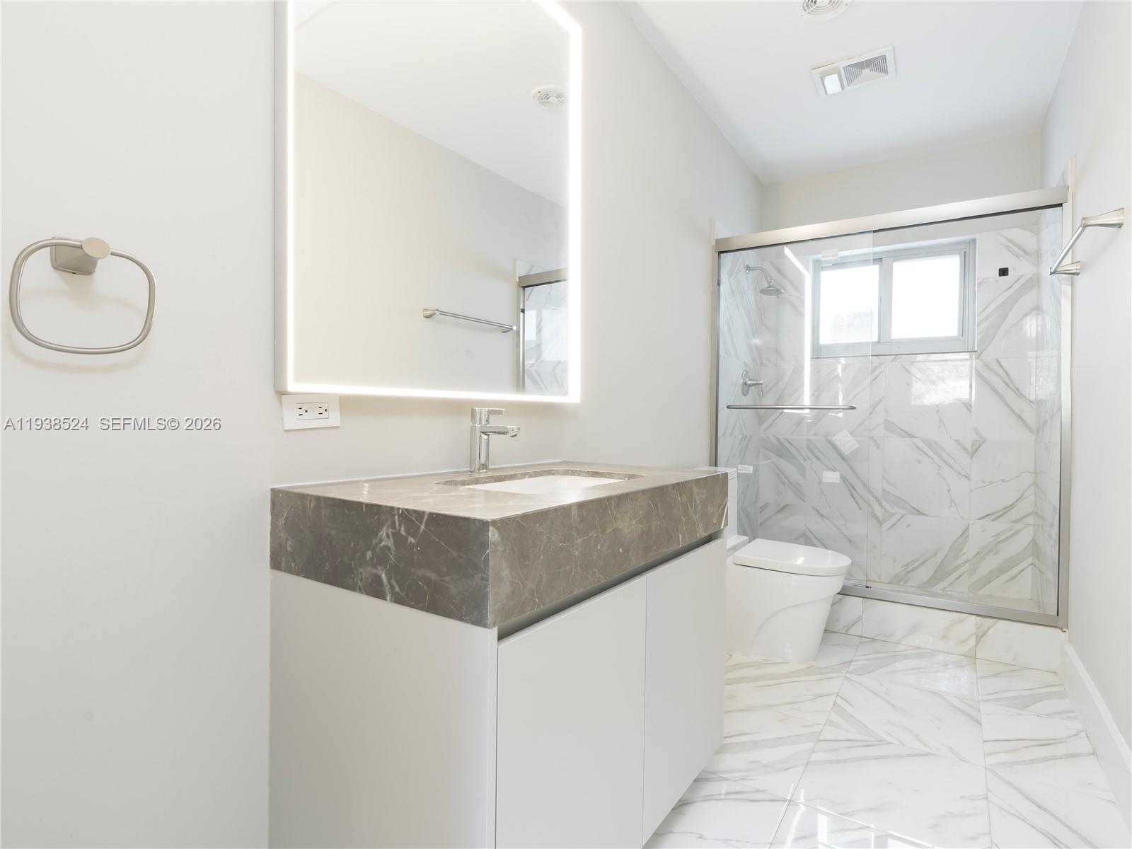 650 NE 60th St, Miami FL 33137