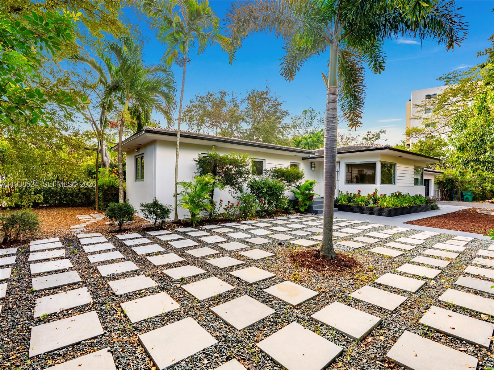 650 NE 60th St, Miami FL 33137