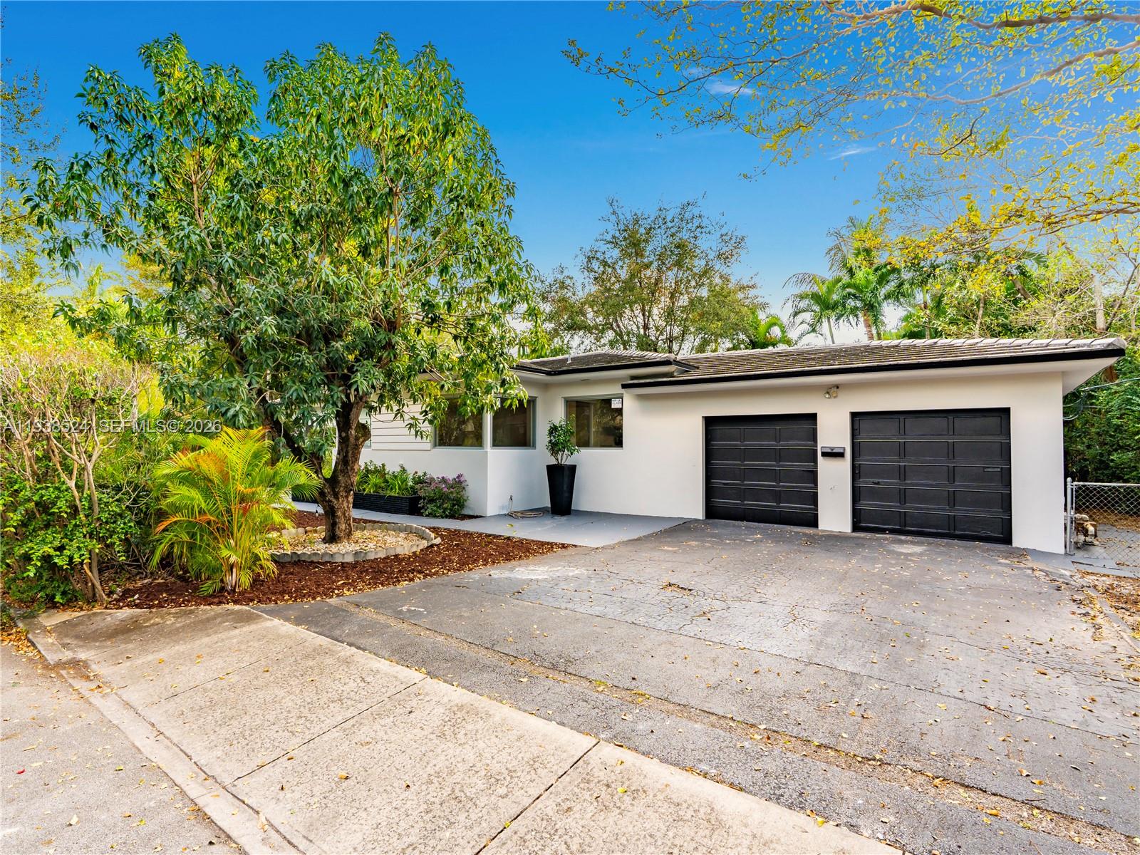 650 NE 60th St, Miami FL 33137