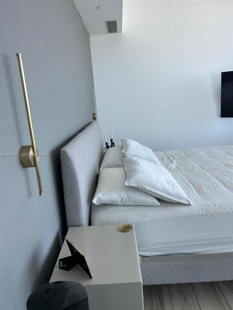 18975 Collins Ave #4705, Sunny Isles Beach FL 33160